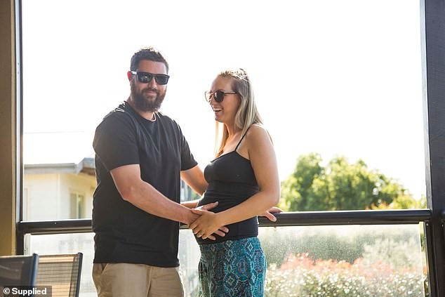 7123136-6470245-Three_decades_after_first_laying_eyes_on_each_other_the_sweet_co-a-6_1544970855851