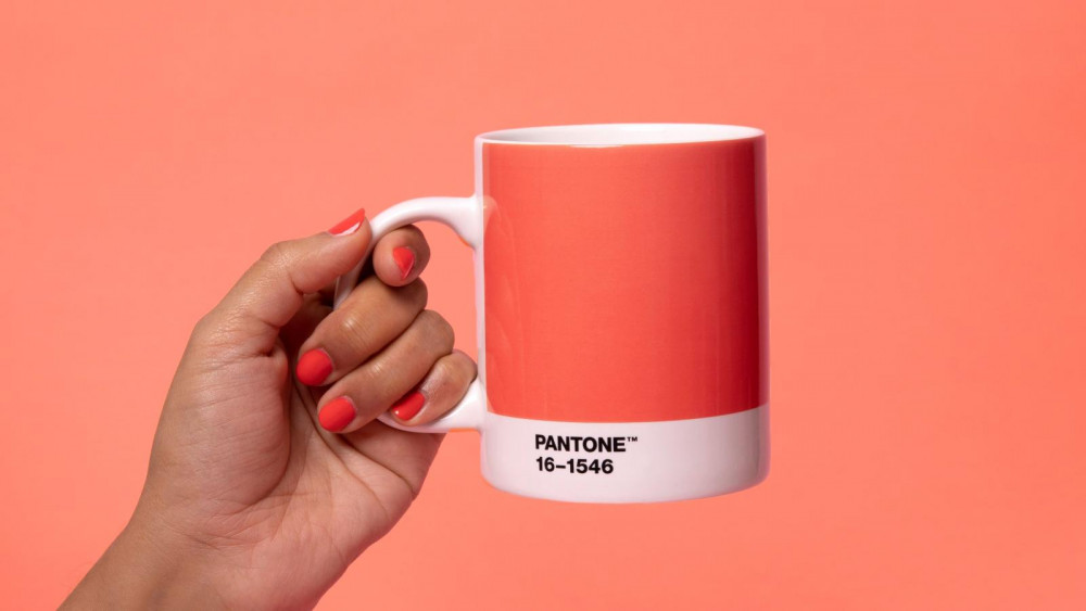 Pantone_RoomCopenhagen_Mug_Girl_V2-e1544030899983
