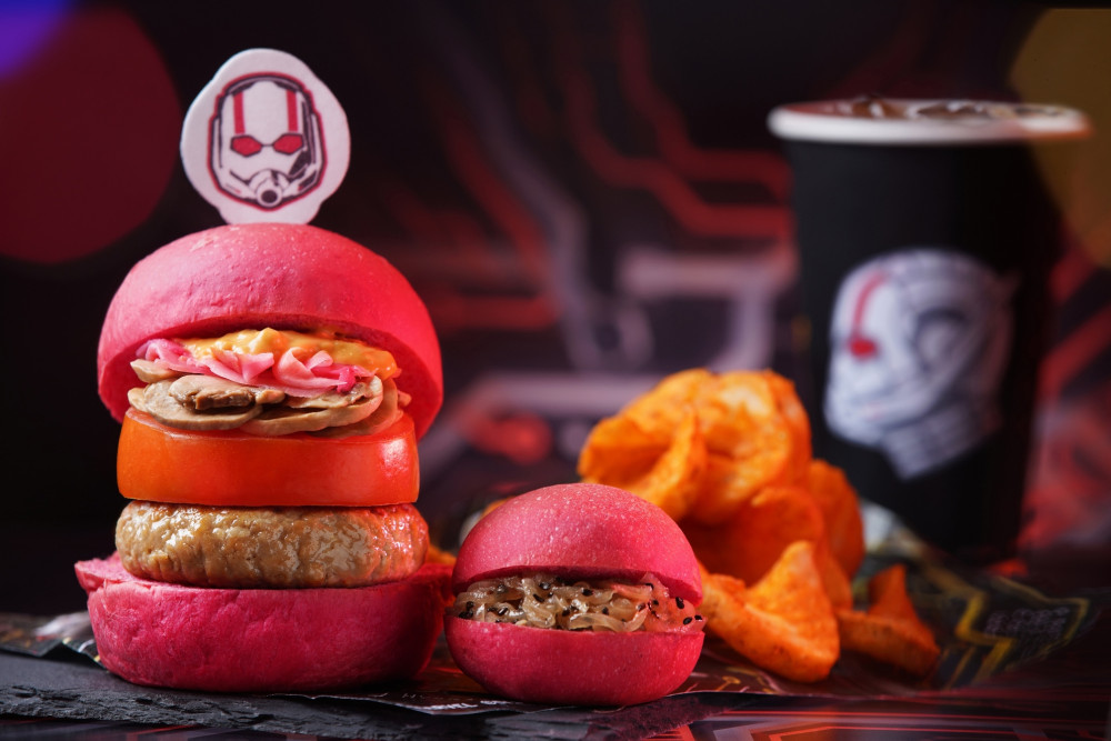 「蟻俠與黃蜂女：擊戰特攻！」於2019年3月31日開幕後，將推出約40款相關的獨家商品及多款主題美食_2