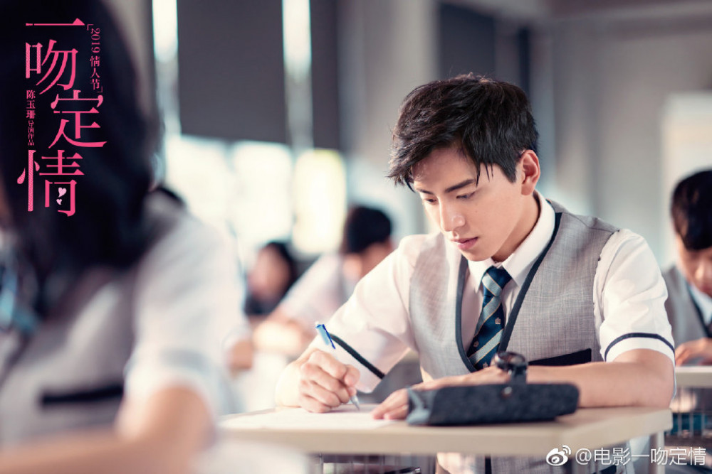 007pKnXJly1fyzdi53d5ij31900u01hv