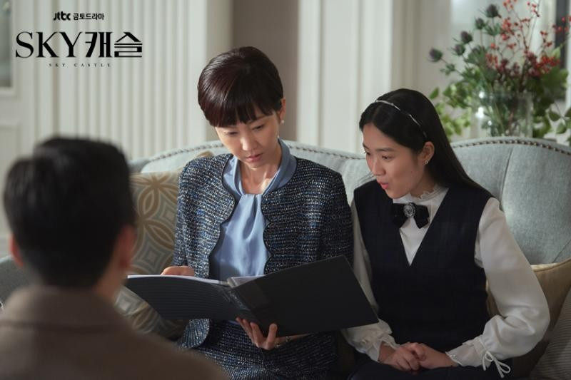 5b799e4d797f487f5f1067a7a97b7b9a1