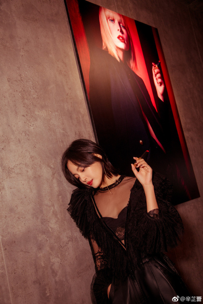 663e2fcdgy1fy64exzgrqj22kw3vc1l4