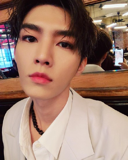 680acef7gy1fzgl3qqempj20u011in2d