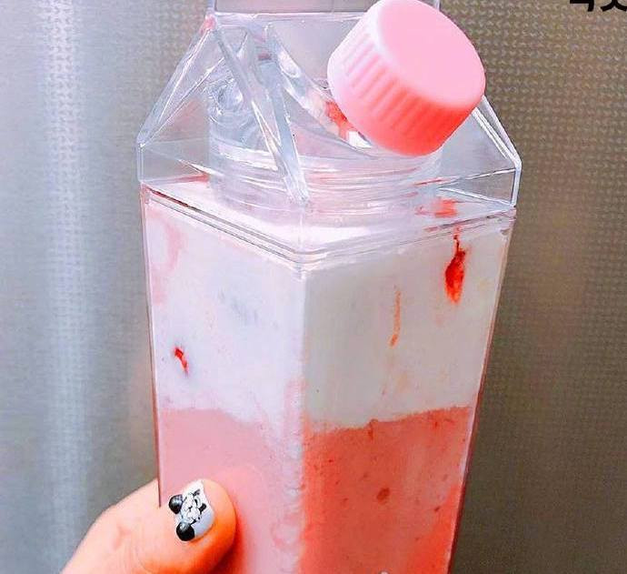 76cf6d7fly1fzf6yponvij20p00p0gno