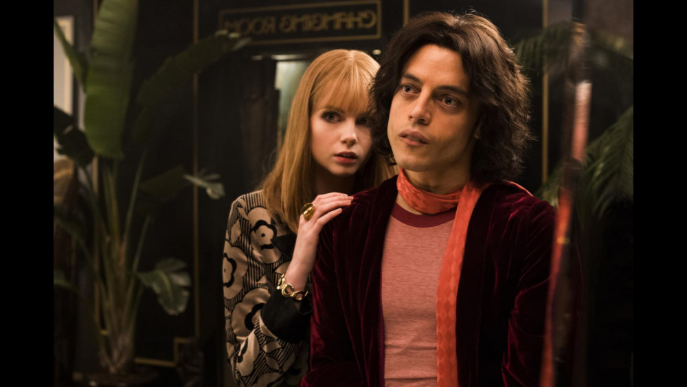 bohemian-rhapsody-mary-austin-lucy-boynton-biba-rami-malek-freddie-mercury