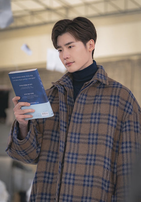 ed97c81bly1fyt52wvqn1j20da0jx45u