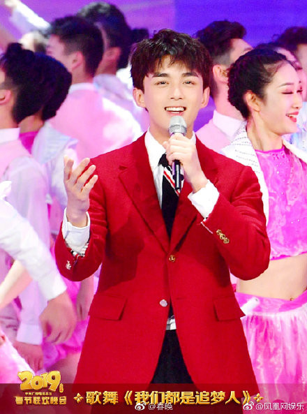 71482140ly1fzxofpfju8j20sg12btgn