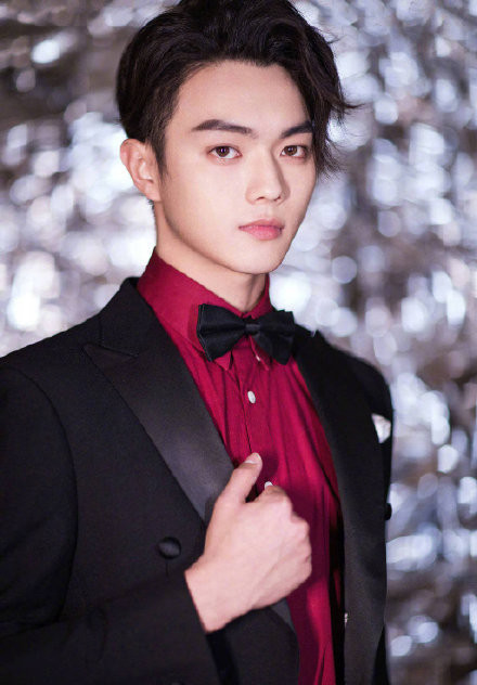 e4e30b21ly1g0cszygzf7j20sg16o7kq