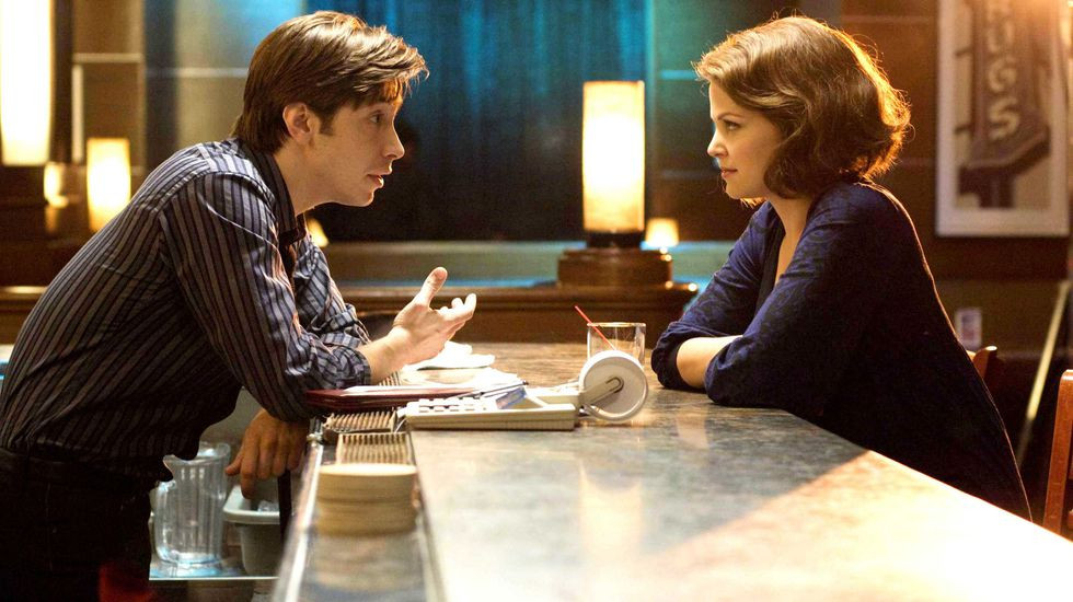 gallery-1518159242-he-s-just-not-that-into-you-galore