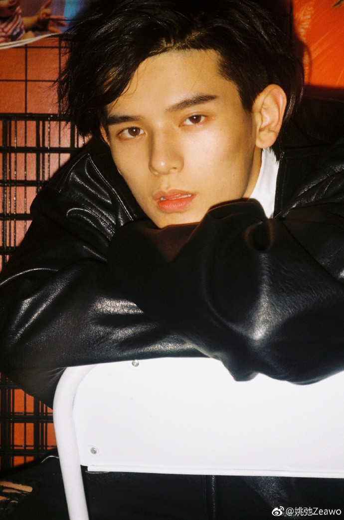 0077vcUvly1fw81bxhk1uj31nv2ib4qq