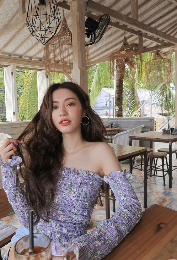 1ad2ef631f1f6b5f5d8999fab25747a1