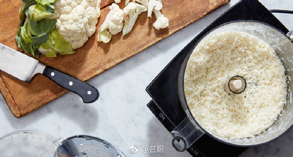 68772abfgy1fsvrt4j3k0j20ji0agq7r