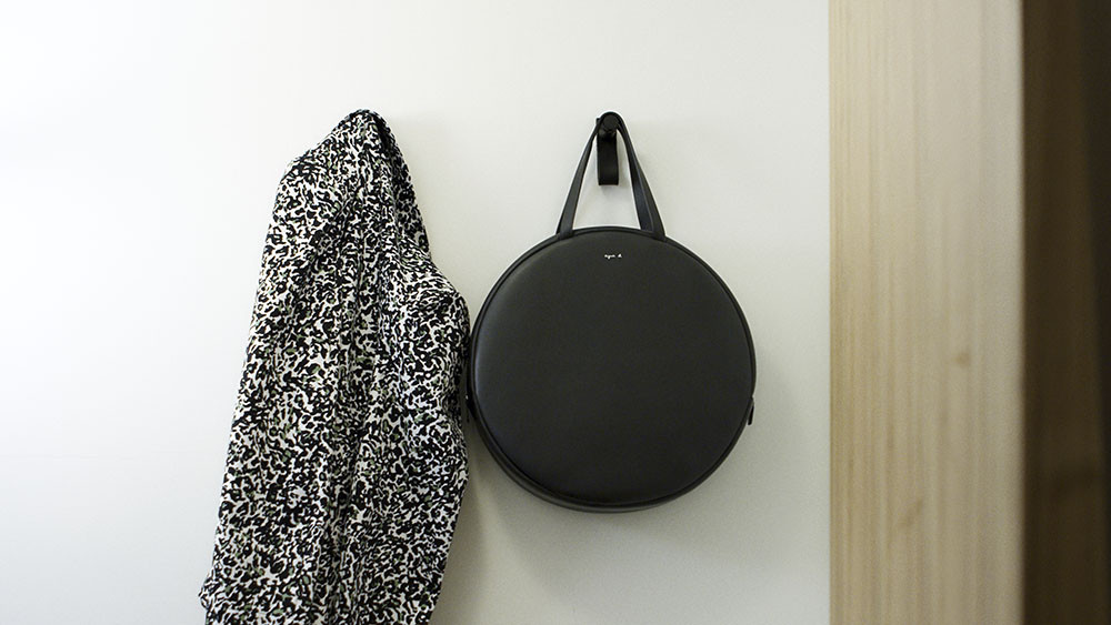 Marion系列備有大、中、小三種尺寸,滿足多種風格的穿搭需求。