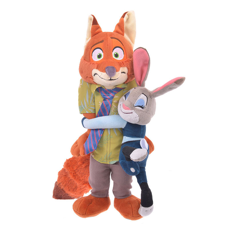 Q119HUG_NICK_JUDY