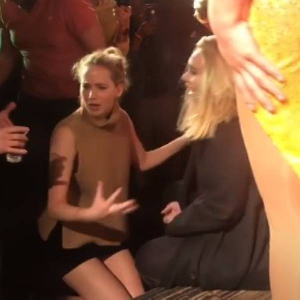 bff-adele-and-jennifer-lawrence-s-big-night-out-at-a-gay-club