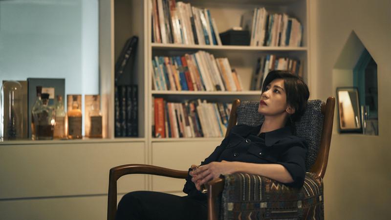 content_womany___wo_men_yu_e_de_ju_li__nv_zhu_jiao_jia_jing_wen_ju_zhong_zou_bu_chu_sang_zi_bei_tong__mei_tian_kao_xu_jiu_lai_ma_bi_zi_ji__gong_shi_ti_gong_1551604431-3901-0061-7485