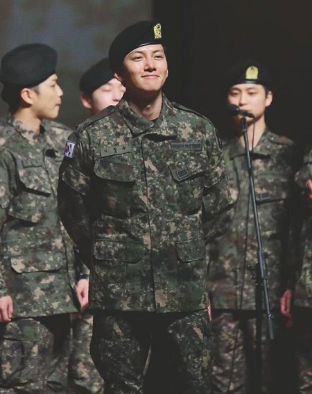 螢幕快照 2019-04-19 下午6.04.06