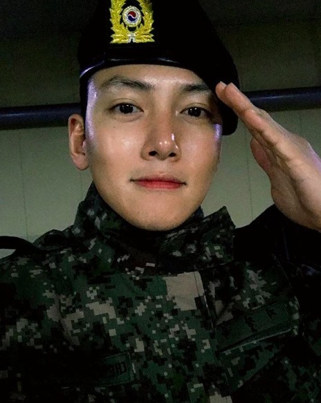 螢幕快照 2019-04-19 下午6.04.31