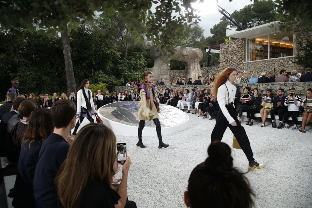 1527602955928910-Finale08-JPG