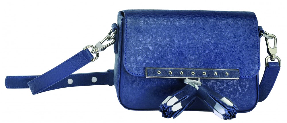 Game On系列 斜背包 (海軍藍)(XS),參考售價NT$21,500_L2096HMD006