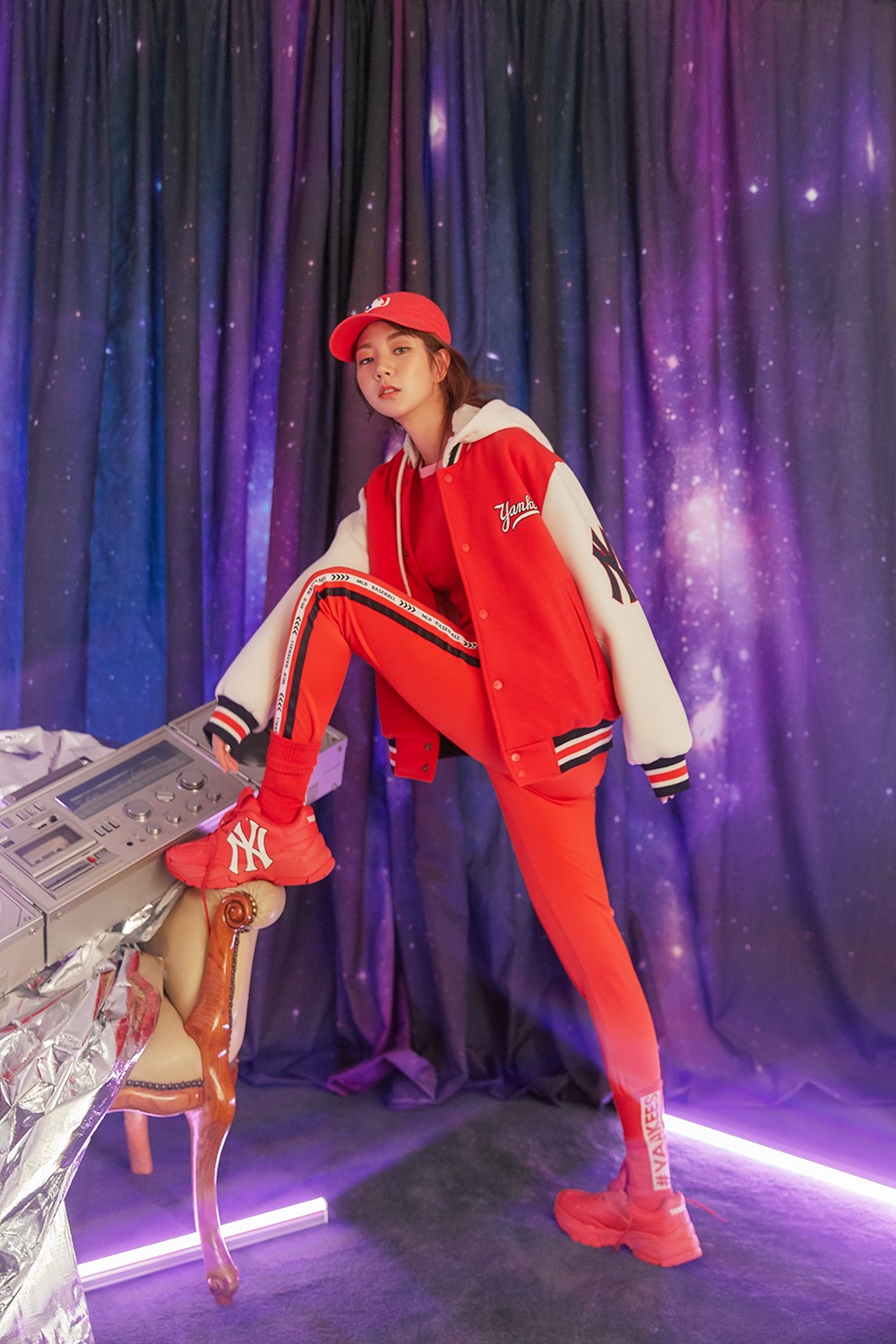 MLB MONSTER JACKET 台幣售價5490元 (1)