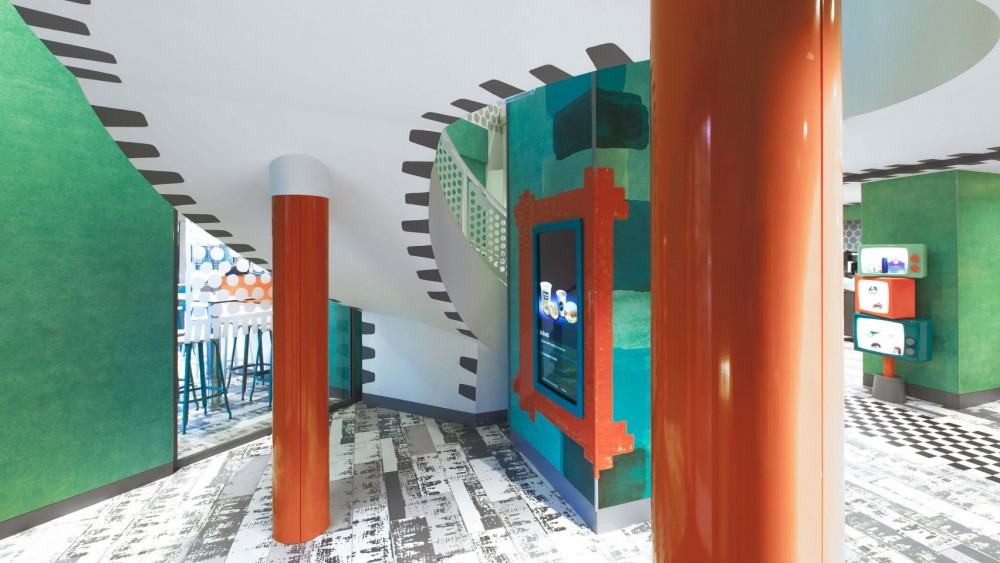 thefemin-mcdonald-s-06