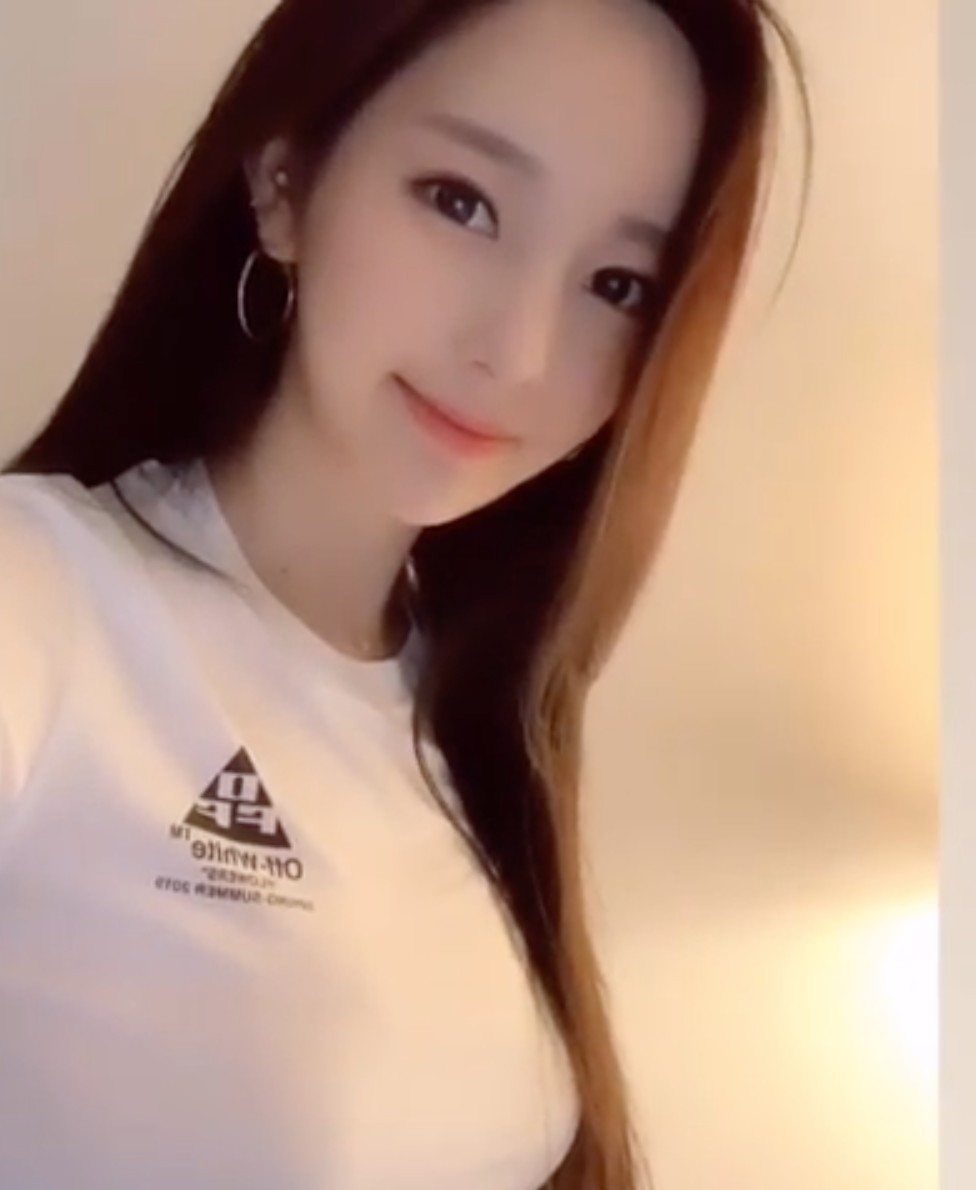 螢幕快照 2019-05-26 00.58.25