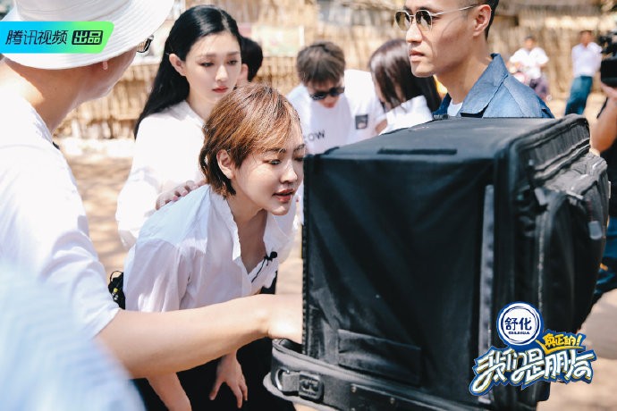 007Hn2u1ly1g3bcnqfyu5j31900u0b29