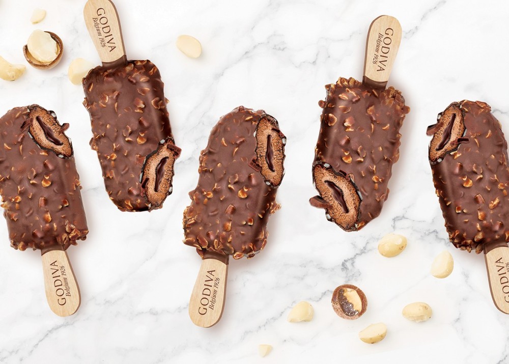 專為台灣打造GODIVA 夏威夷果仁黑巧克力流心雪糕