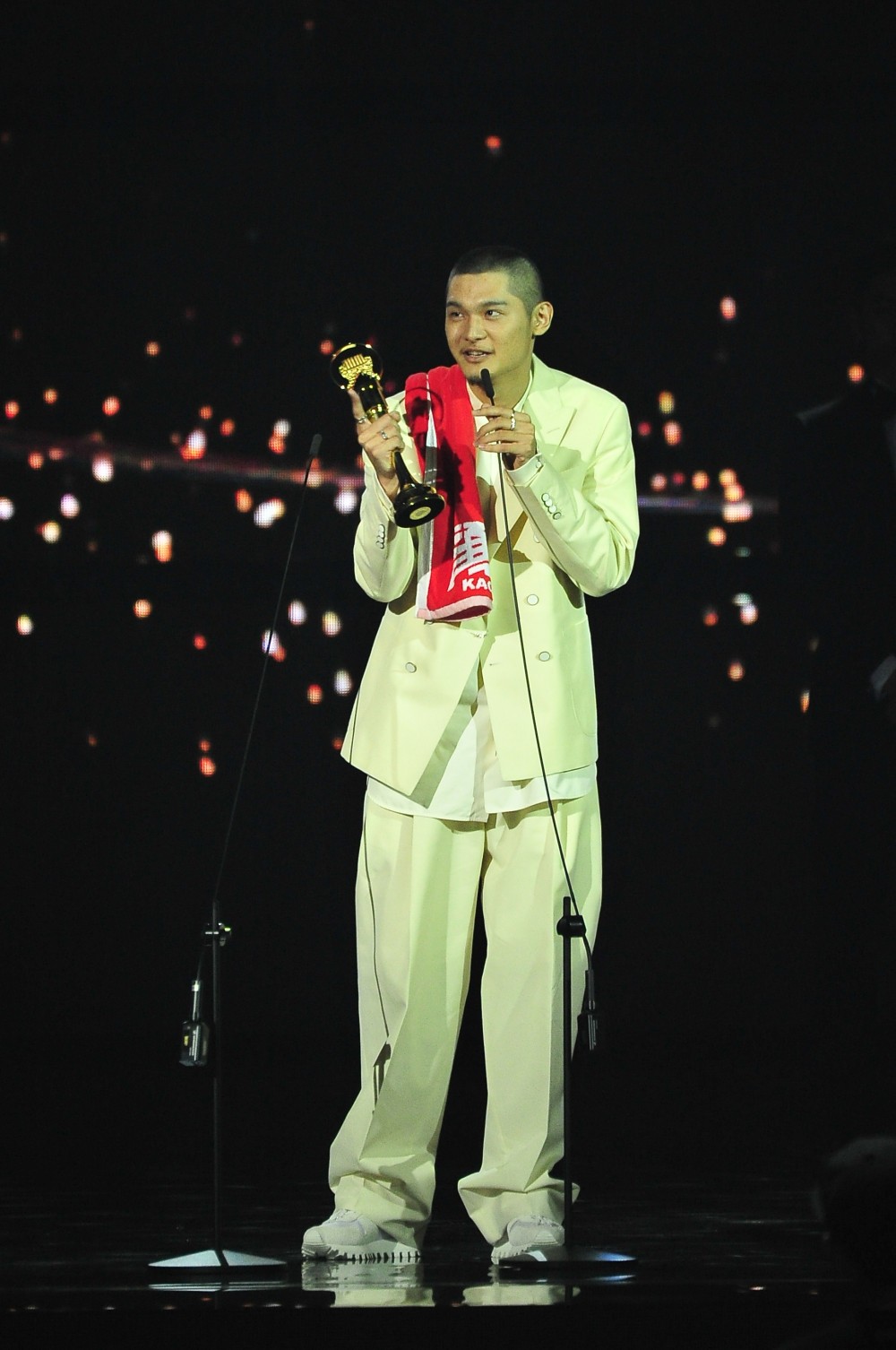 最佳國語男歌手獎／Leo王／無病呻吟有情抒情／台視提供 (1)