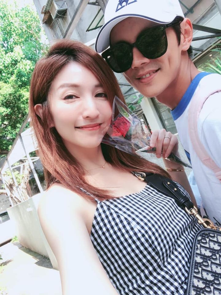 60097458_435175530380568_59659062836461568_n