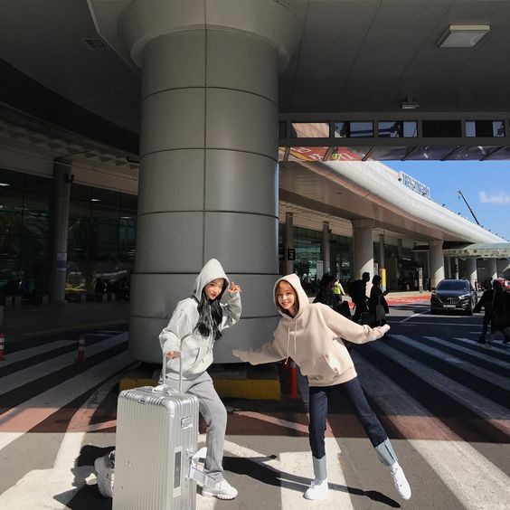 9458501bb23c4b7a953775616af7919a