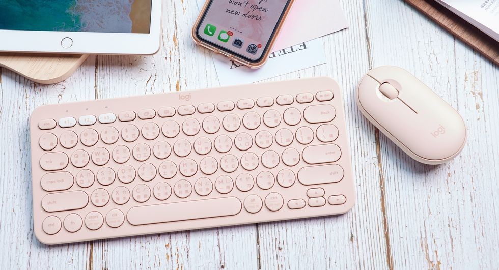 羅技玫瑰粉藍牙鍵鼠組-攻佔少女心-1561956936