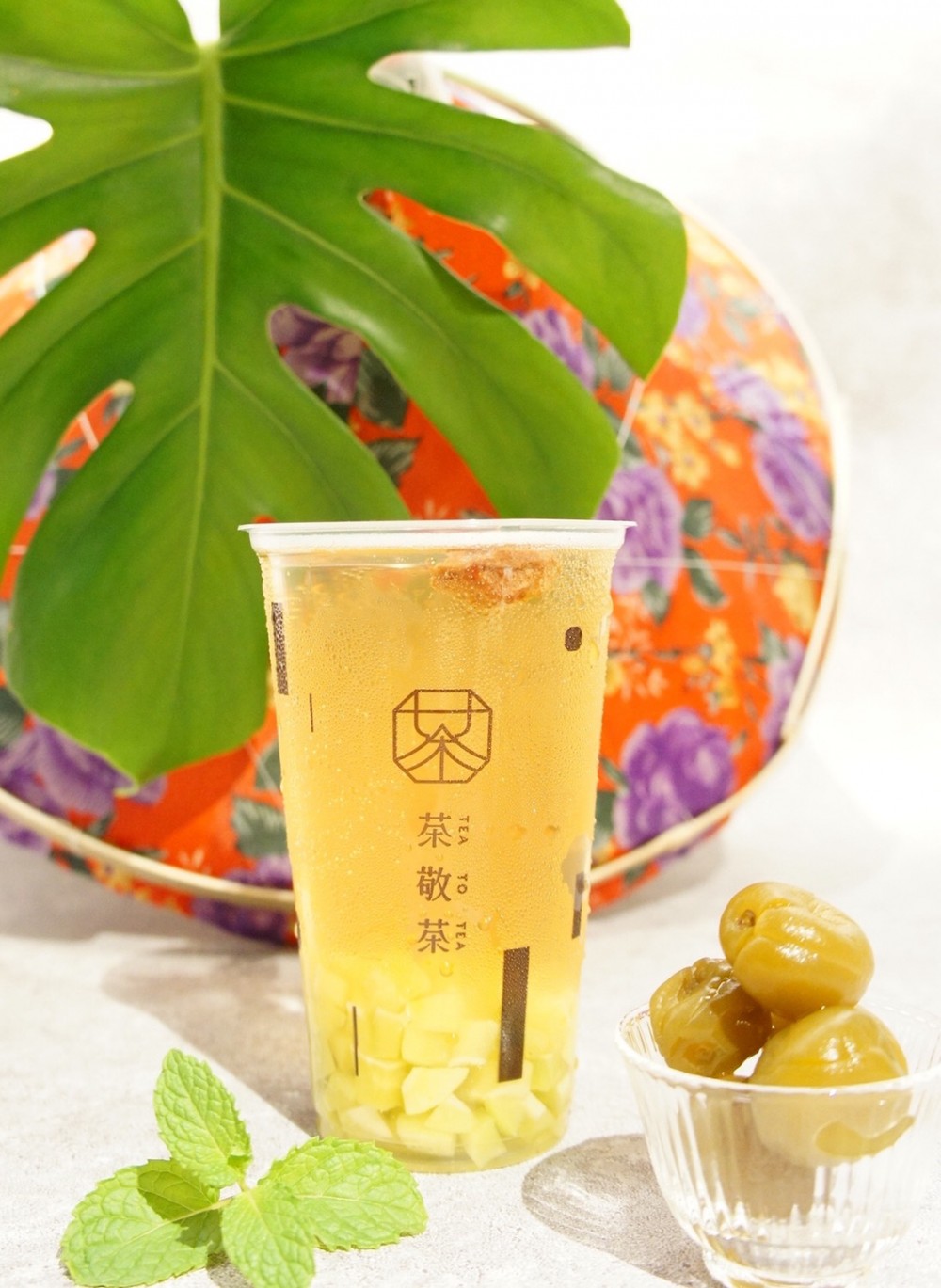 茶敬茶 夏季限定新品 情人青茶 65元