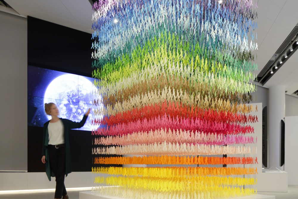 100 colors no.12 _I am here_