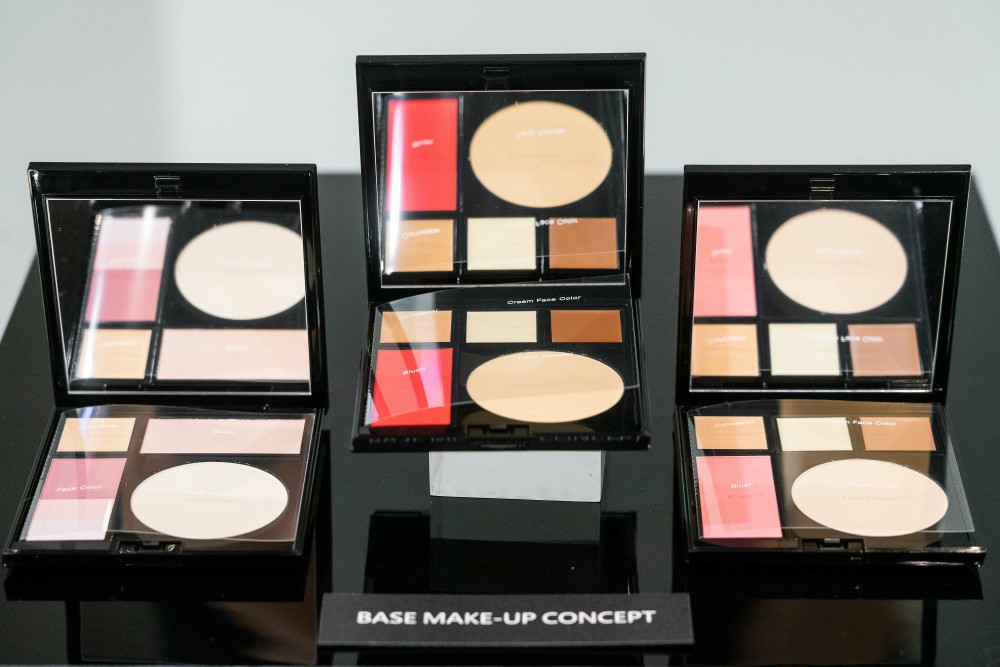 ADDICTION 10周年復刻限定盤_BASE MAKE-UP CONCEPT