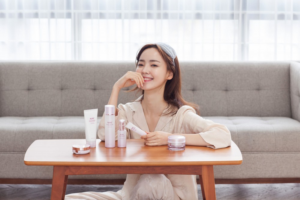 AHC無瑕煥白系列情境照片02