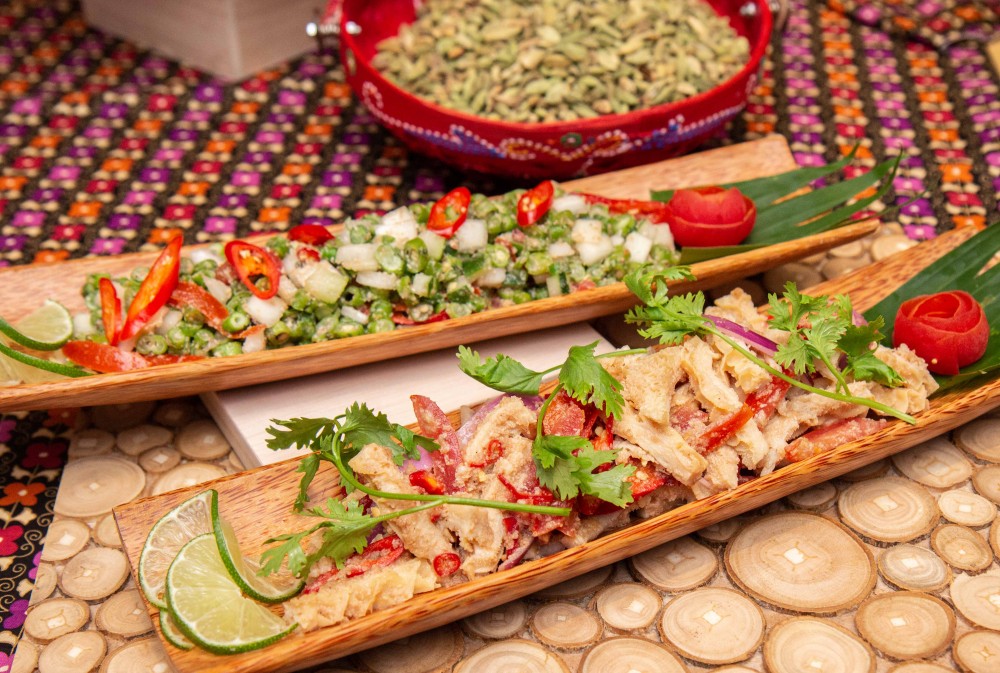 台北君悅酒店 - 凱菲屋 - 馬來西亞 靚麗食尚 - 牛肚沙拉(前)與長江豆沙拉 01