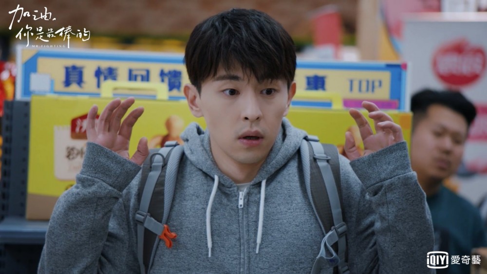 貨架被推倒 鄧倫嚇歪 (3)