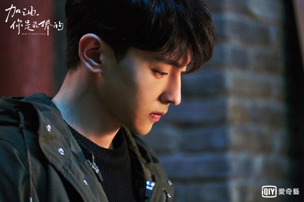 郝澤宇(鄧倫飾)