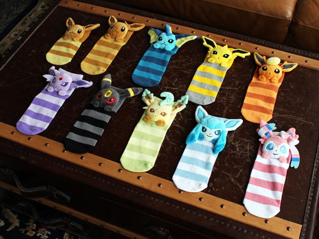 190719_pokecen_socks_02-thumb-640xauto-56087