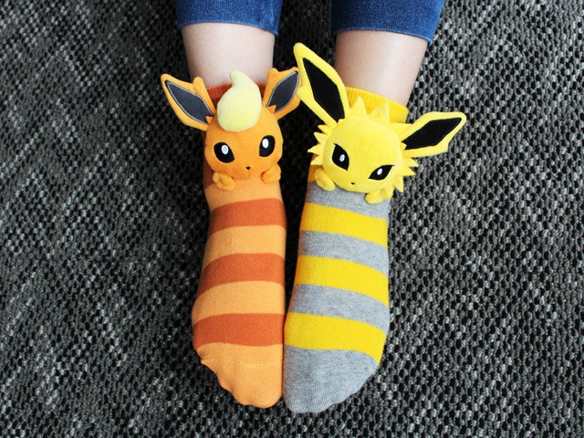 190719_pokecen_socks_09-thumb-640xauto-56108