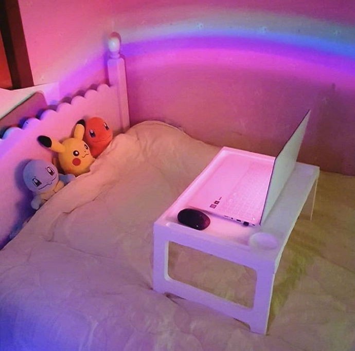 76cf6d7fgy1g68f7whmzdj20jg0j9jsg