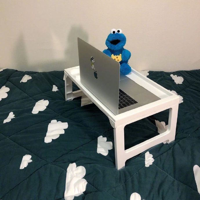 76cf6d7fgy1g68f7wucyuj20u00u0n0c