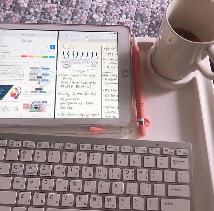 76cf6d7fgy1g68f7wzxdzj20jg0j6jtn