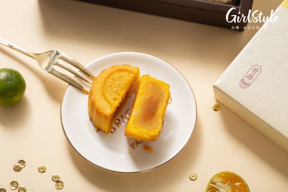 PhotoCap_mooncakepart3002