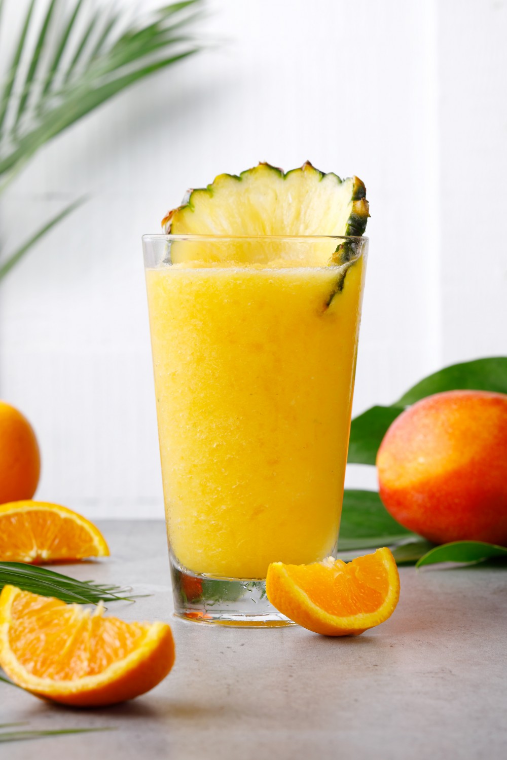 TGI FRIDAYS「樂活輕食光」夏季期間限定新菜-橙董好芒(圖由TGI FRIDAYS提供)