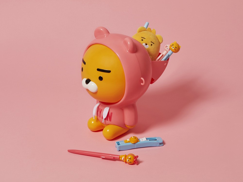 d088e5f2-a656-4cc9-83e6-821b67693d6b