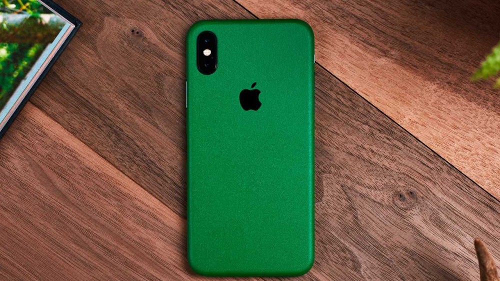 iPhone-11-green-demo