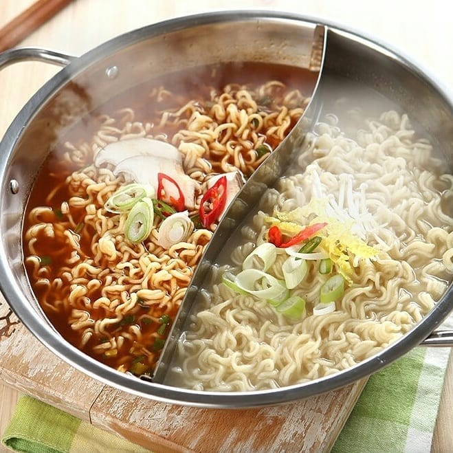 66375760_122218675711356_7979819845168003782_n